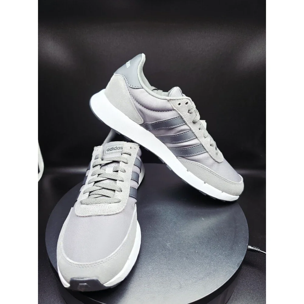 adidas Run 60s 2.0 Grey/Carbon/White Men’s Low Top Lace-Up Suede SIZE US 8.5 MEN